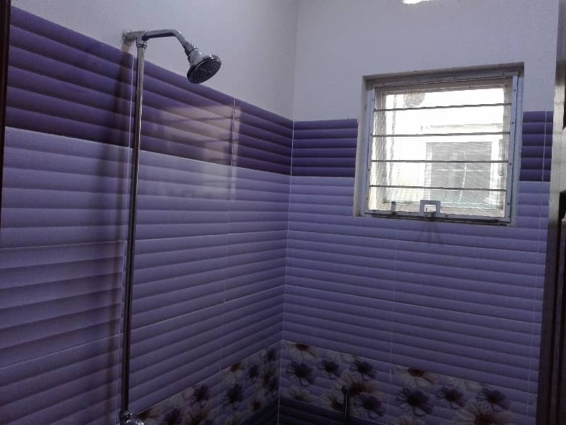 In Al-Hamd Park Lower Portion For rent Sized 3 Marla 3