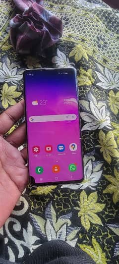 Samsung S10