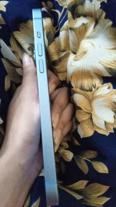 iPhone 14 sale urgent