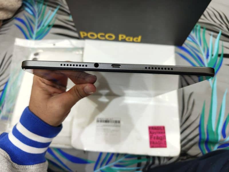 POCO PAD 12.1 inch 5G 8/256 full warranty 8