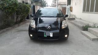 Toyota Vitz 2010/2014