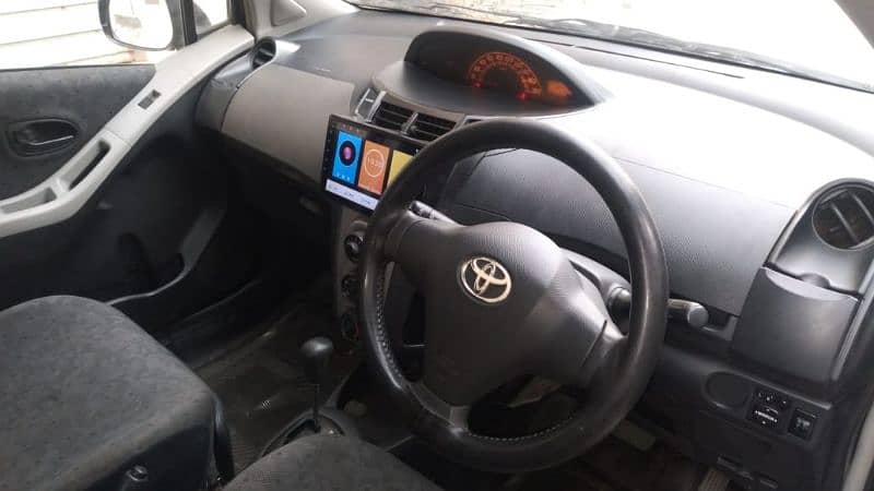 Toyota Vitz 2010/2014 2