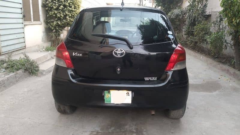 Toyota Vitz 2010/2014 11