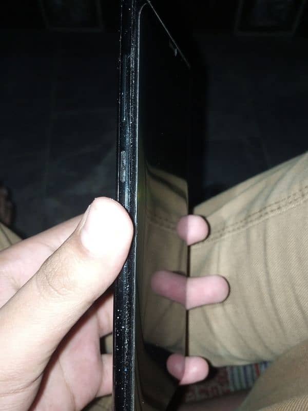 galaxy note 9 with charger aor cover 5