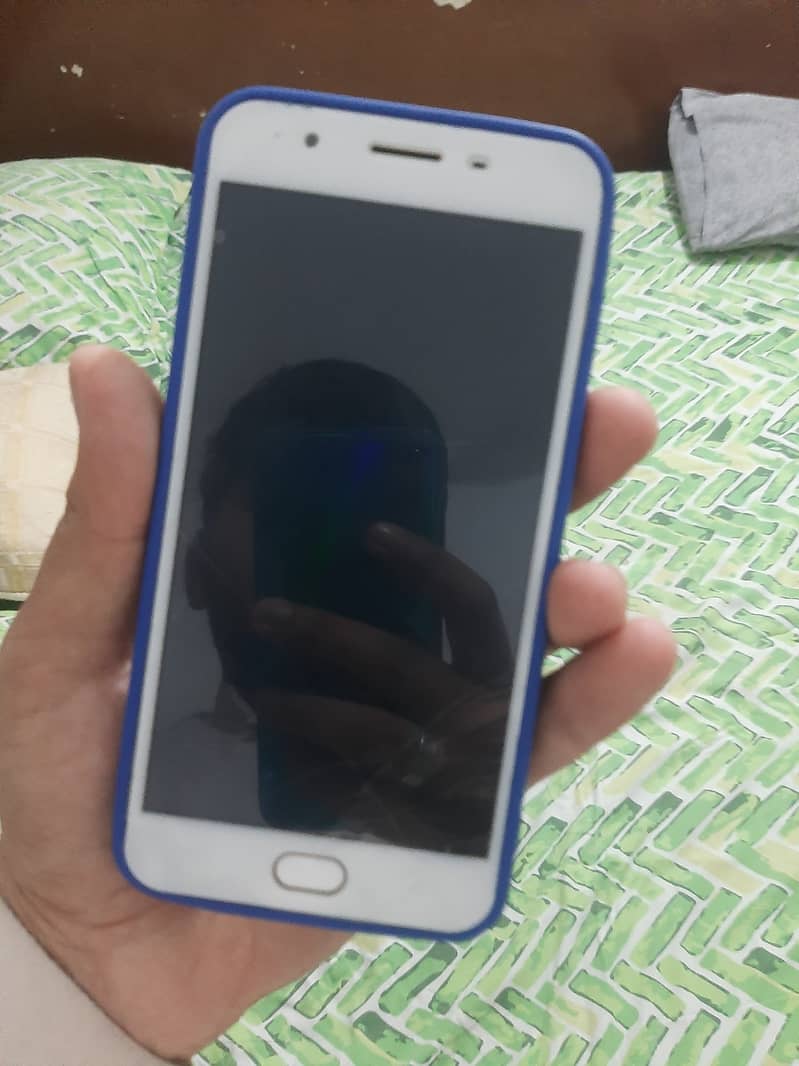 OPPO  a71s 4 _64 exchange possible 4