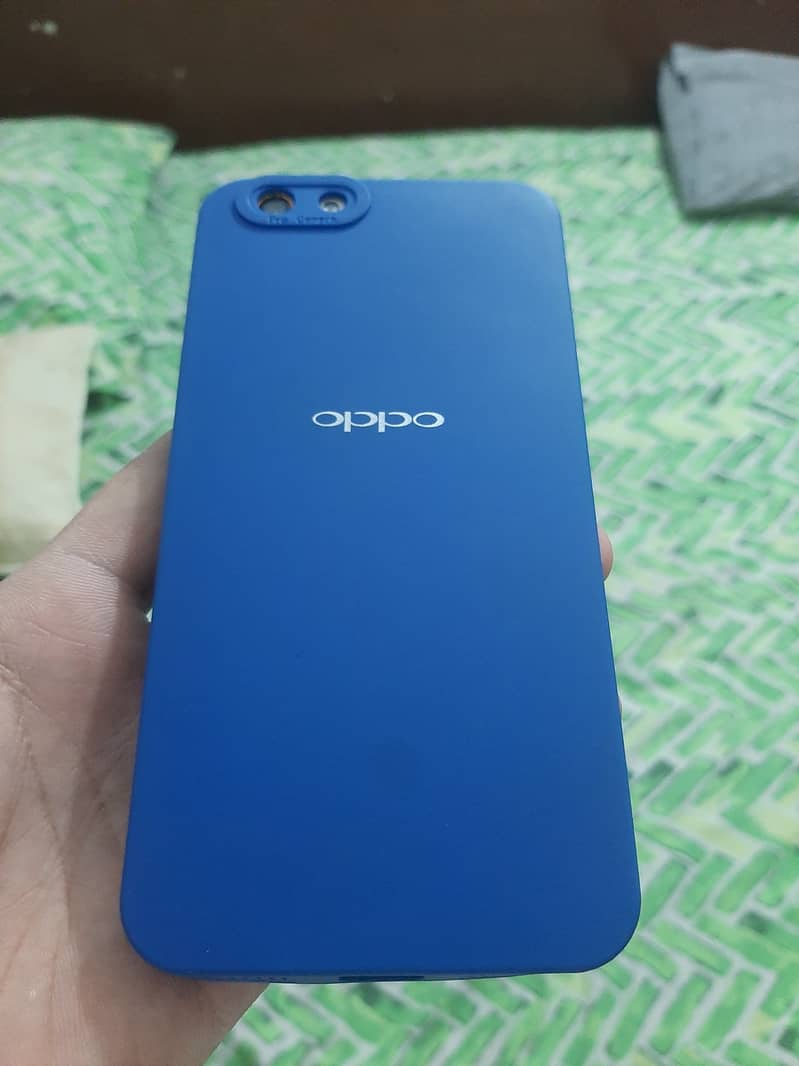 OPPO  a71s 4 _64 exchange possible 8