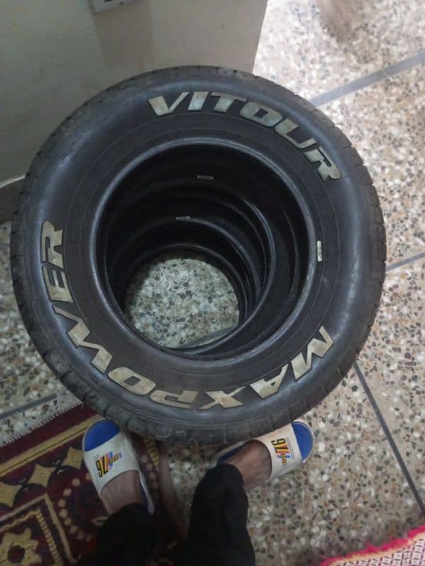 brand new tyre likahyi waly 0