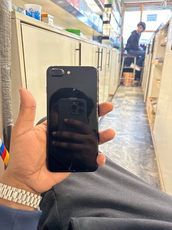 iphone 7 plus pta approved 128 gb 1