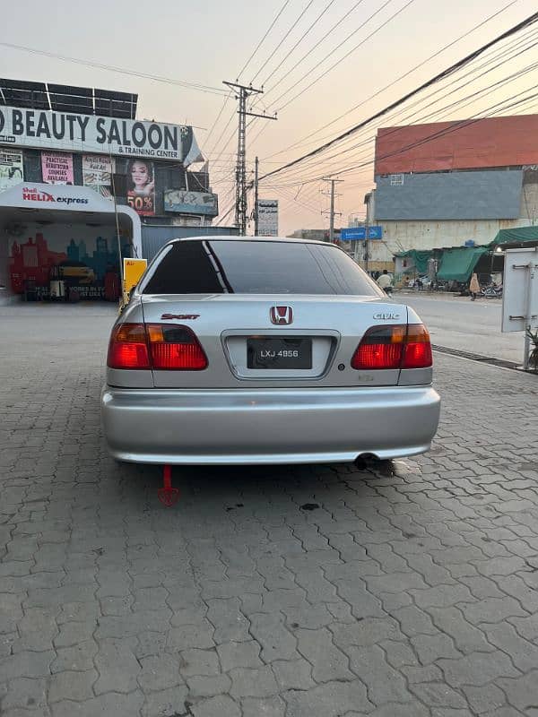 Honda Civic VTi 1999 3