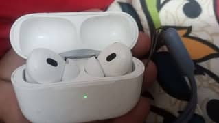 APPLE AIRPODS