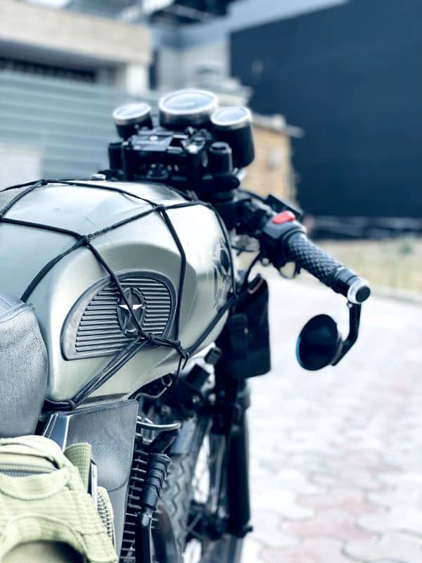 Hi Speed Infinity 150 Modified Retro Cafe Racer 9