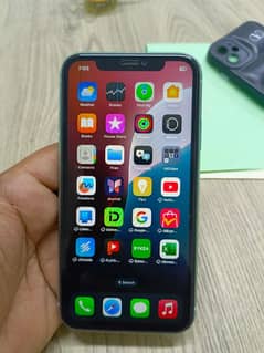 Iphone 11 64 Gb PTA Approved mint Condition