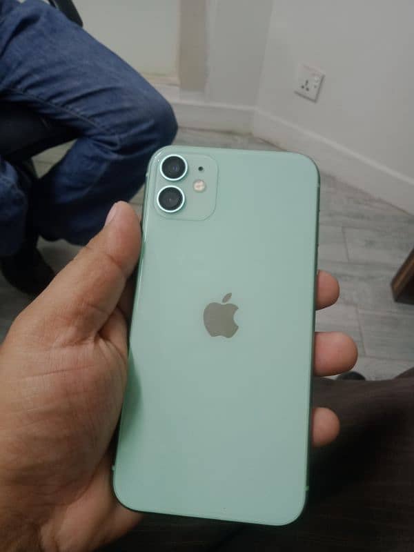 Iphone 11 64 Gb PTA Approved mint Condition 2