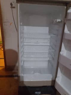 Dawlance Refrigerator full size for contacting 03455127695