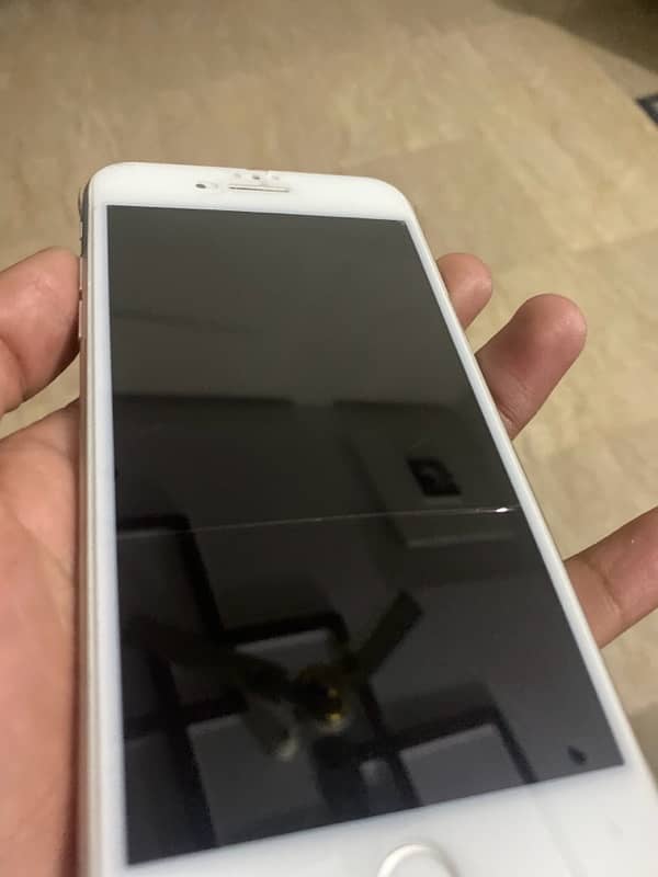 iPhone 7 + PTA 128 GB 3