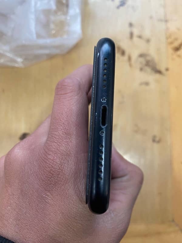 I PHONE XR NON PTA 128 GB 0