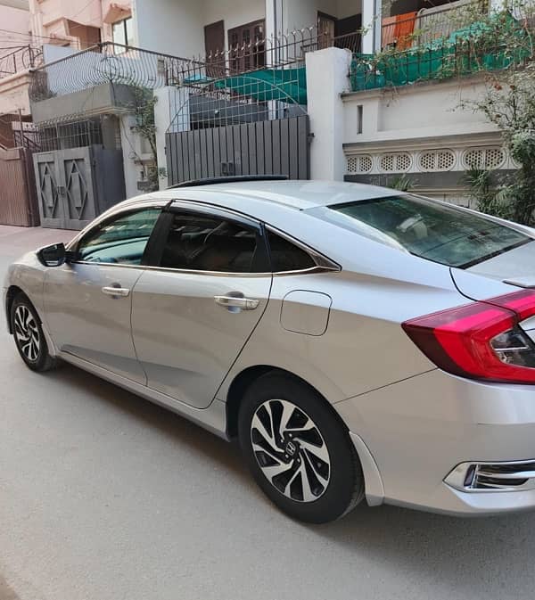 Honda Civic VTi Oriel Prosmatec 2018 6