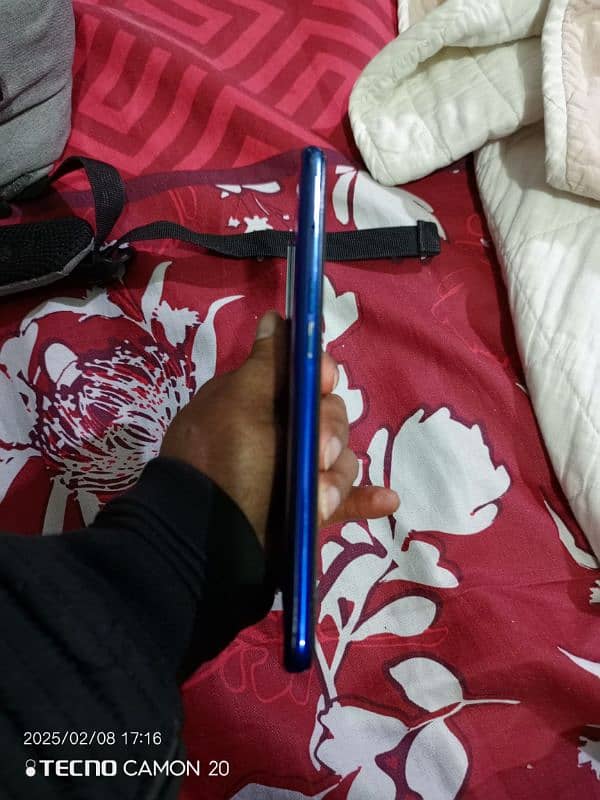 Oppo Reno 3 just like new 4