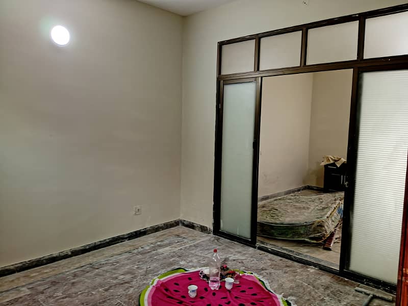 FOR OFFICE OR BACHELORS. LOWER PORTION FOR RENT IN JOHAR TOWN 2