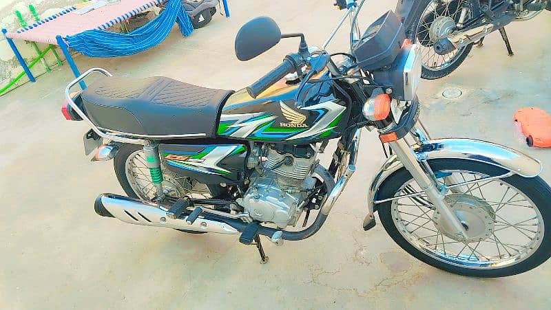 Honda CG 125 Model 22/23 for Sale 2