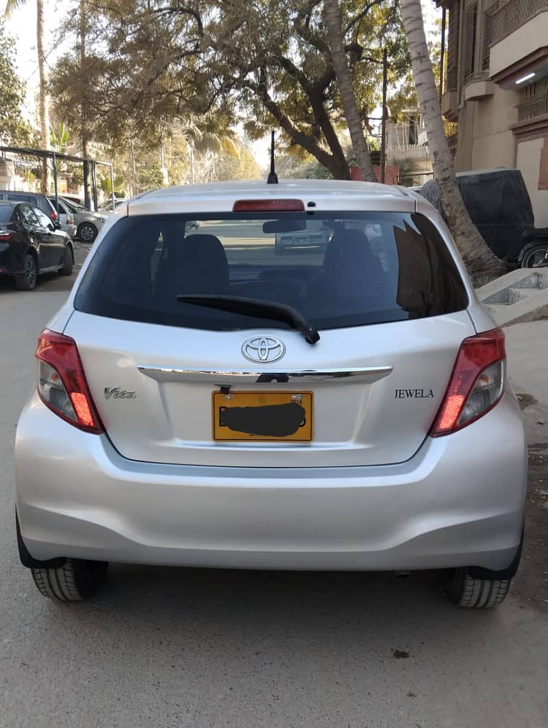 Toyota Vitz 2013/2016 Jewela Push start 6