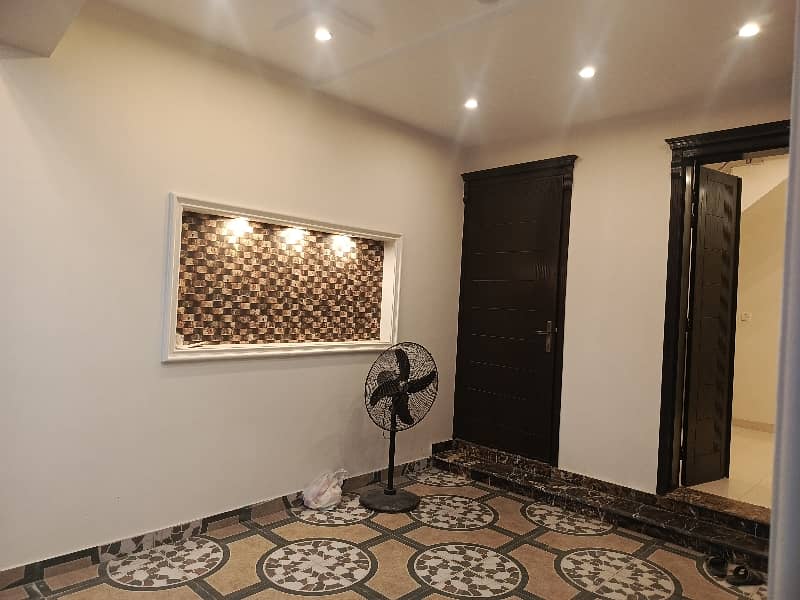 5 Marla House available for sale in Khayaban-e-Amin - Block L if you hurry 16