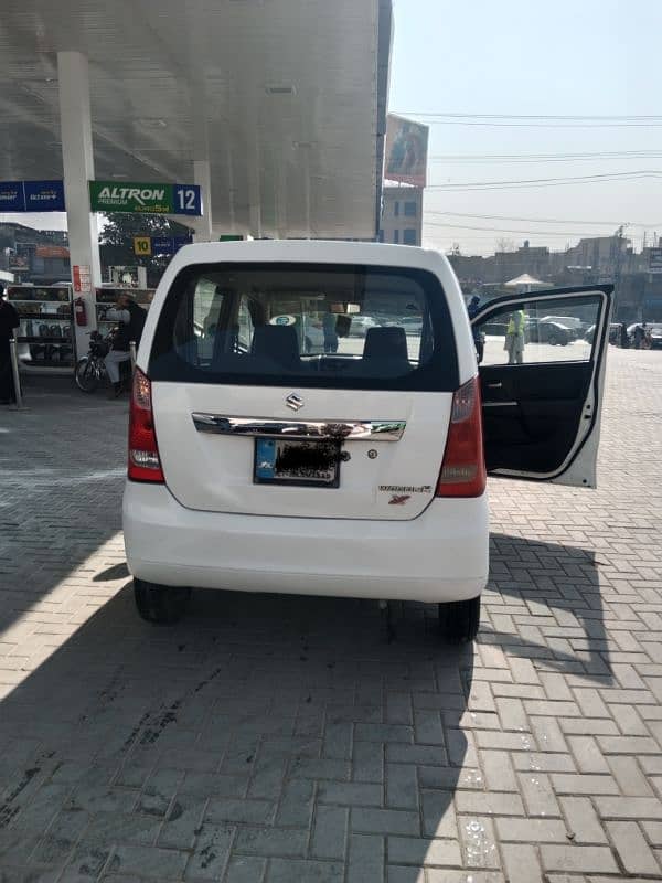 Suzuki Wagon R 2019 3