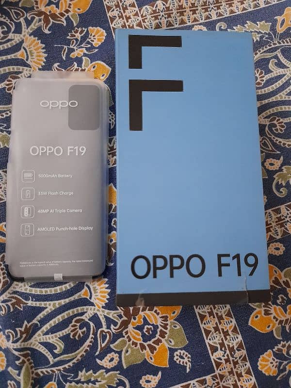 oppo f19 with box 6+6 128 10by10 0