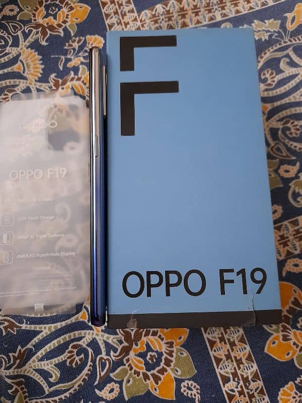 oppo f19 with box 6+6 128 10by10 3