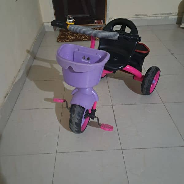 Kid's tricycle for sale 1