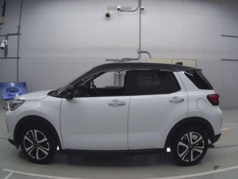 Daihatsu Rocky Premium 2019 / 2025 / 4 Grade Verifiable Auction Sheet 5