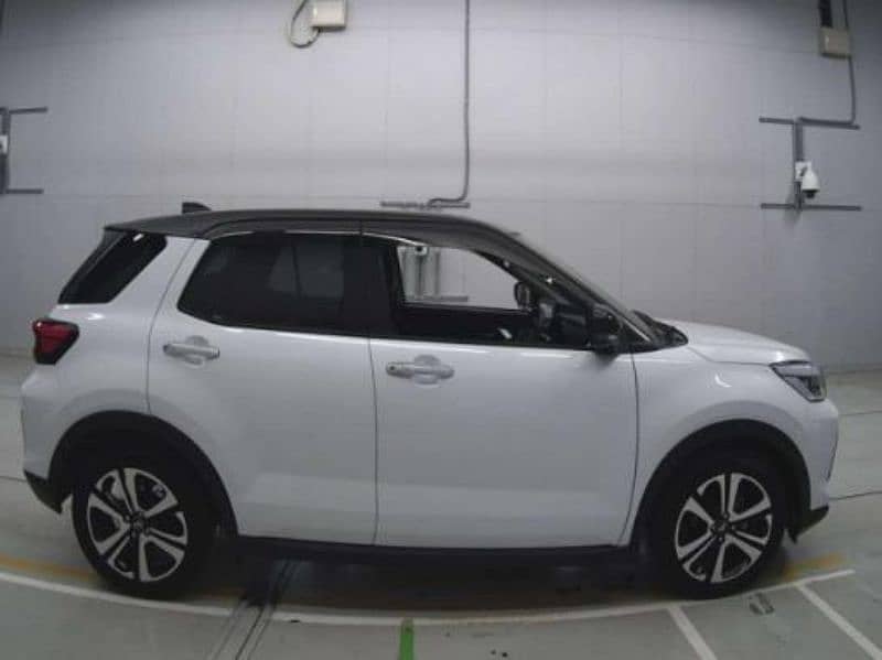 Daihatsu Rocky Premium 2019 / 2025 / 4 Grade Verifiable Auction Sheet 6