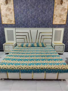 King size bed for sale