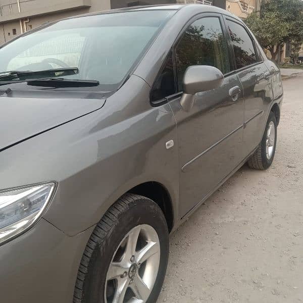 Honda City 2007 Lahore number 9