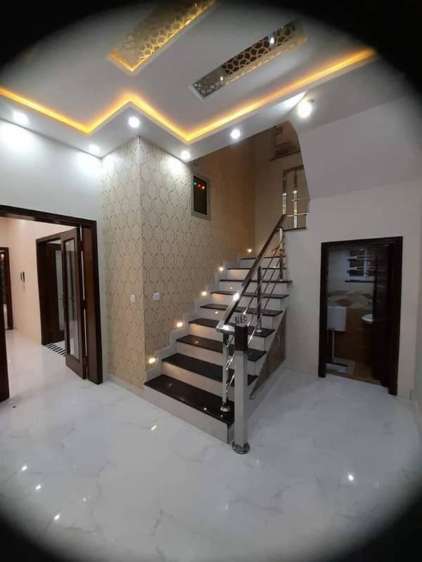 10 Marla Brand New House for Rent In Bahria Town - Jasmine Block Canal Road Lahore 18