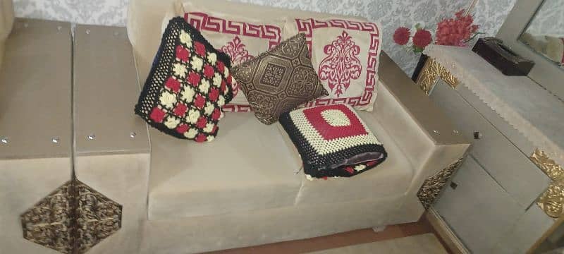 sofa set new condition 2