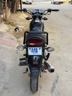 Suzuki 150 2016