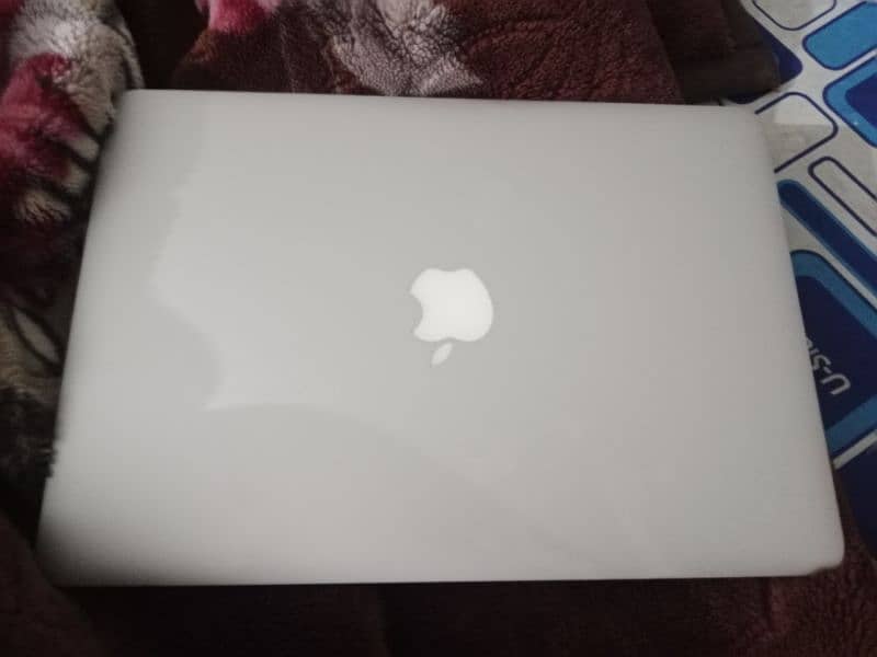 MacBook Air 2017 03127015187 0