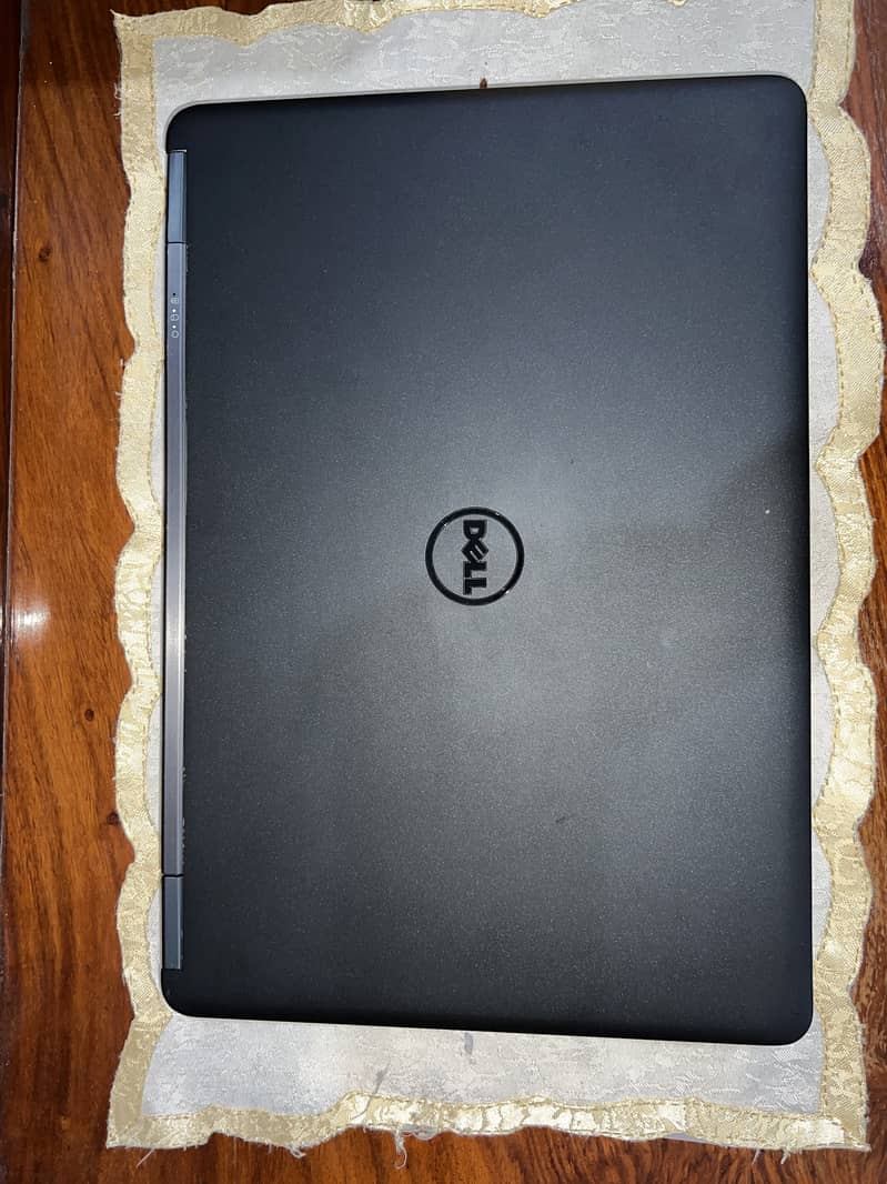 Dell Latitude E7450 Core i5 5th generation 1