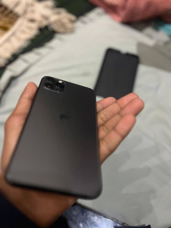 Iphone 11pro max 5