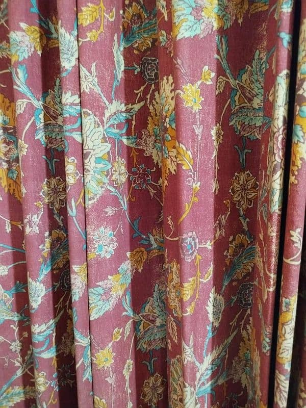 Printed curtains set 1