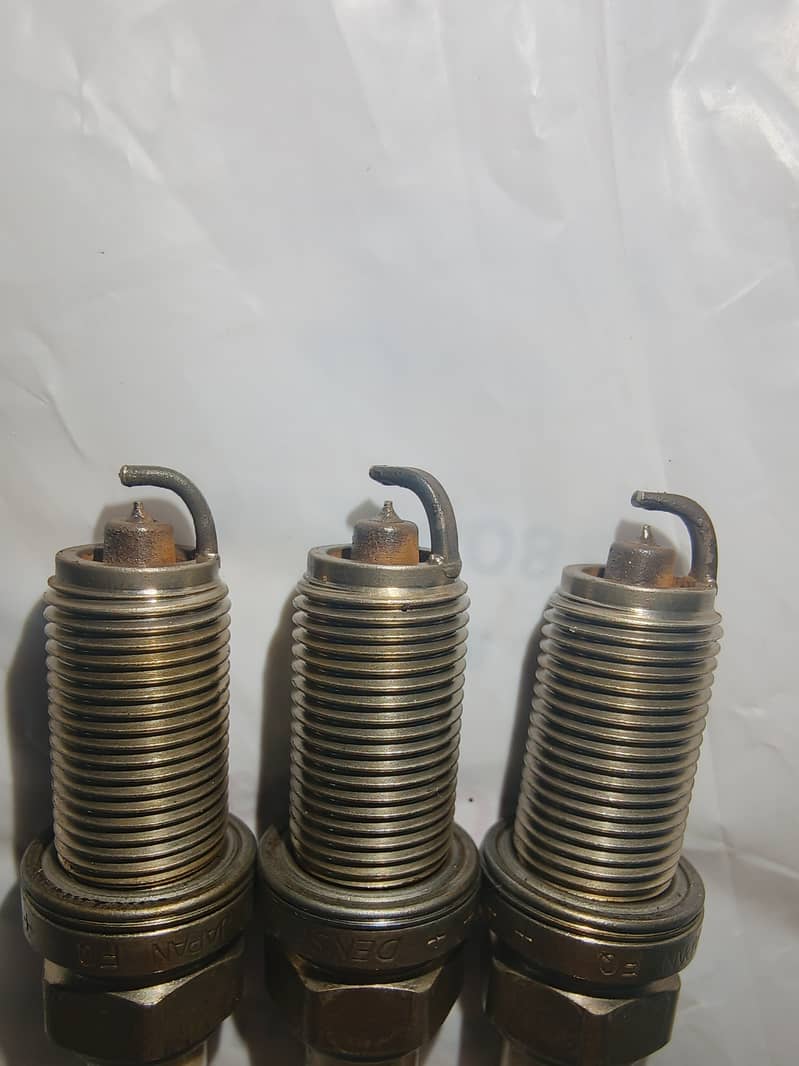 Toyota Spark Plugs (SK16HR11) 0