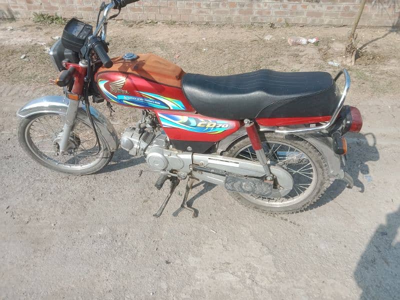 Honda CD 70 2