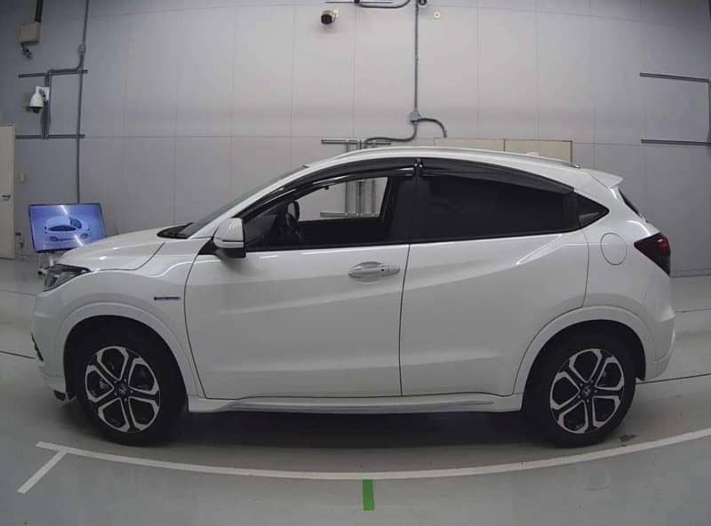 Honda Vezel 2020 11