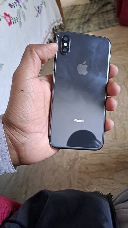 IPHONE X 64GB 3