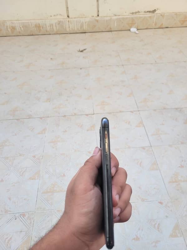 iPhone 11 Pro PTA APPROVED 256GB 10/10 2