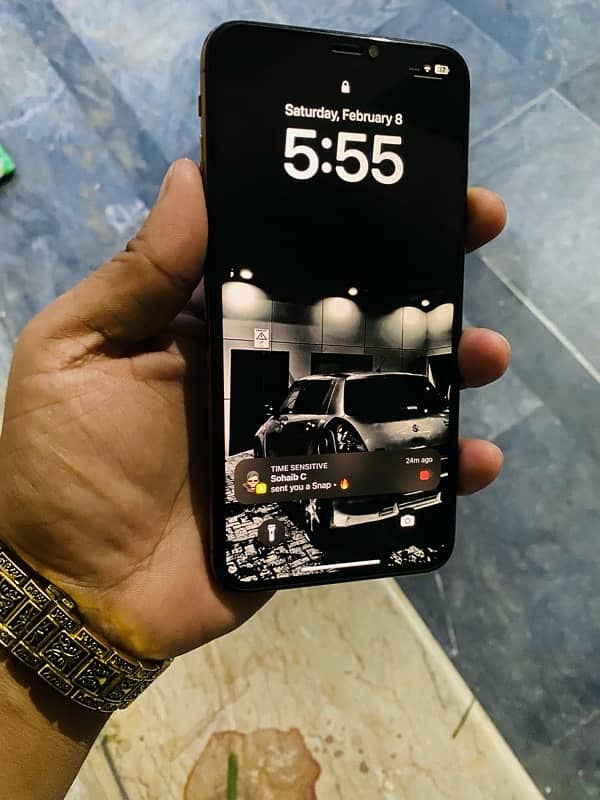 iphone xs max 4