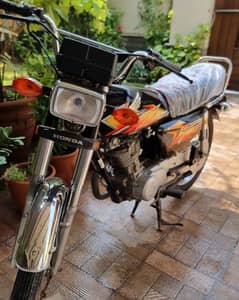 Honda CG 125 for sale 03.25. 99.30. 677 only WhatsApp on