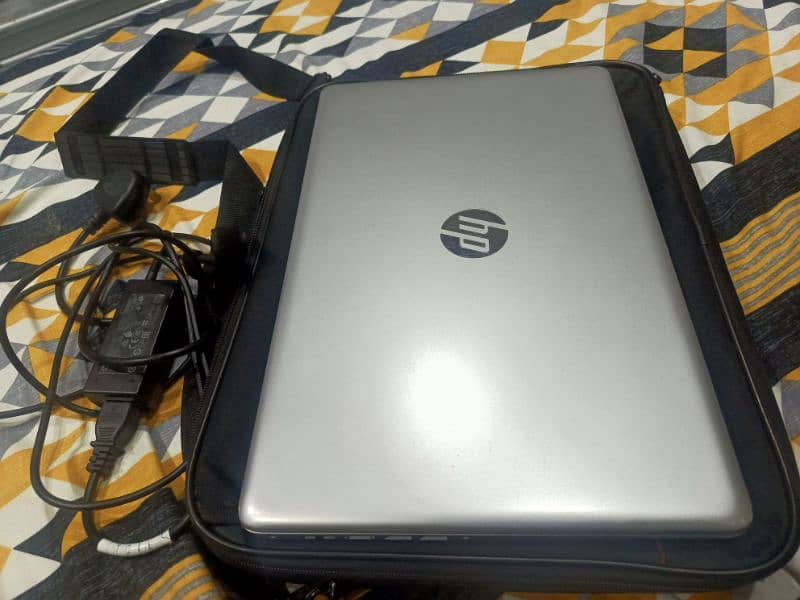 Hp 8th-Gen-i3 12gb/256gb-NVMe 1TB-HDD 10/10 Condition 1