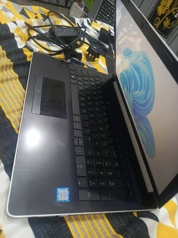 Hp 8th-Gen-i3 12gb/256gb-NVMe 1TB-HDD 10/10 Condition 7